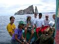 Volunteers on snorkel trip to Leon Dormido.jpg